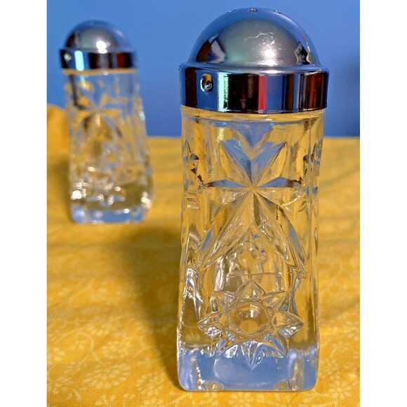 VTG Early American Prescut EAPC Star Of David Salt and Pepper Shakers 4” - Picture 2 of 5